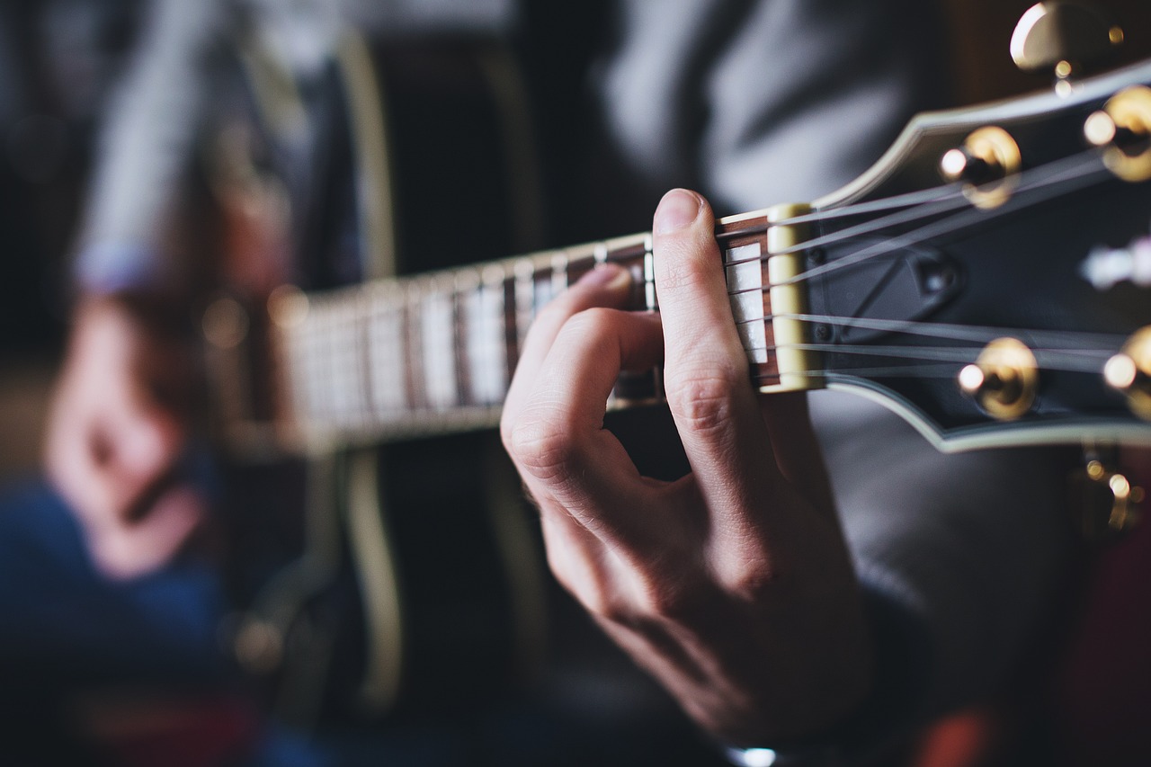 The Aesthetics of Traditional Music in World Cultures